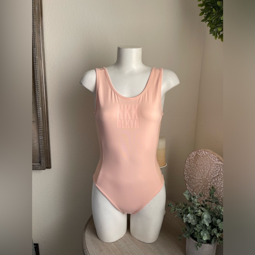 GymShark Nikki B Season 2 Plunge Body Suit Size Medium Limited Edition